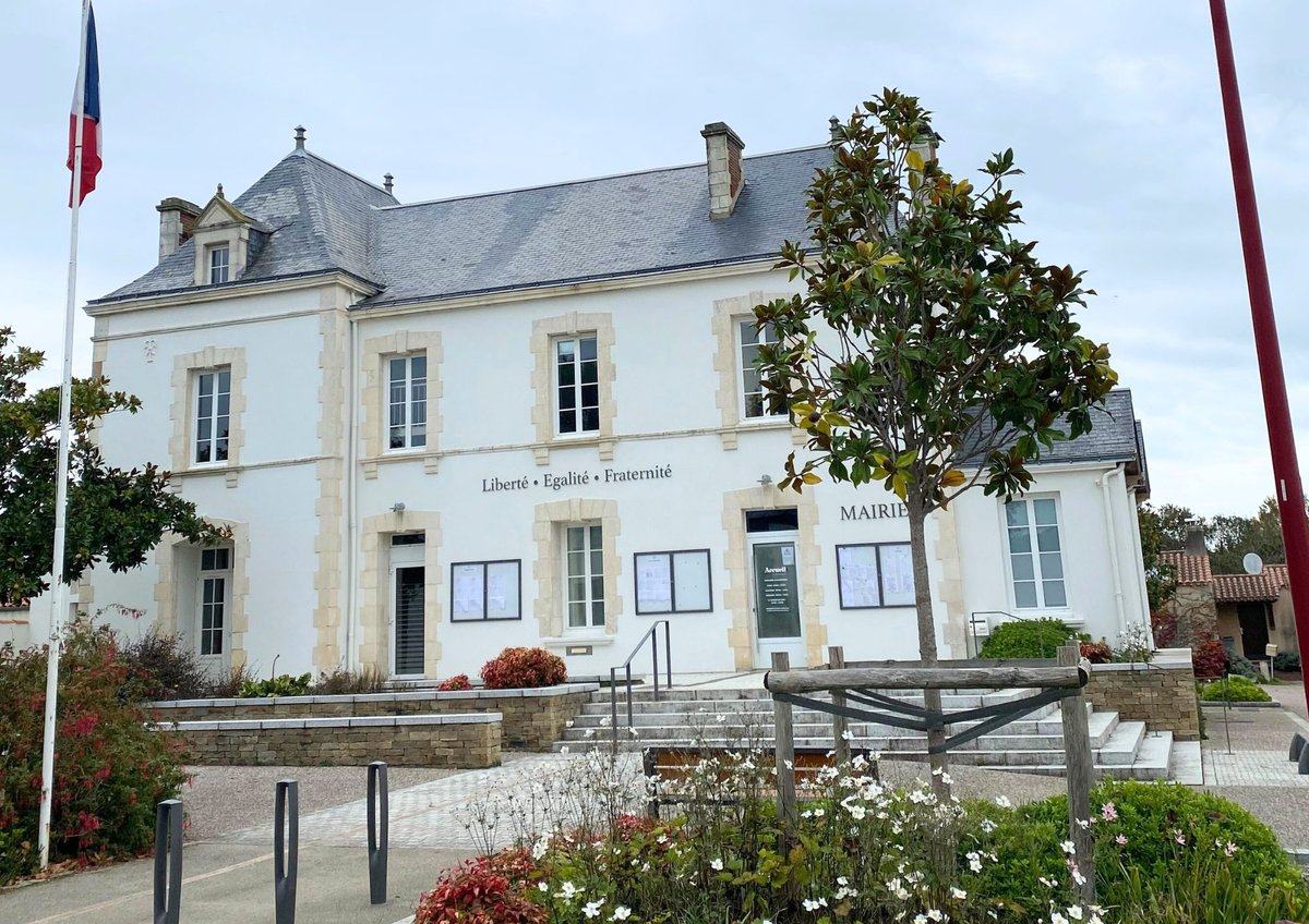 Mairie de Grosbreuil