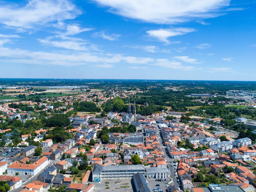 Vue aérienne de Machecoul-Saint-Même